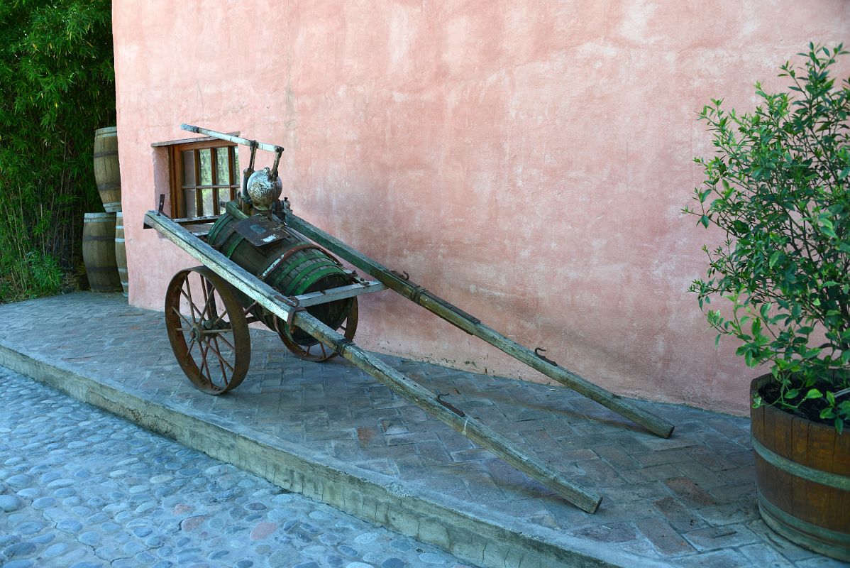05-03 An Old Wheelbarrow Outside Bodega Clos de Chacras In Lujan de Cuyo Wine Tour Near Mendoza